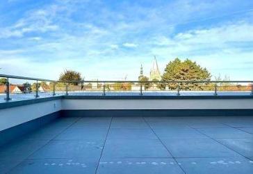 Erstbezug: Exklusives Penthouse mit Dachterrasse und spektakulärem Blick über Soest
