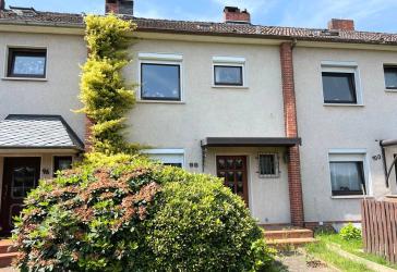 PURNHAGEN-IMMOBILIEN - Blumenthal/Lüssum, Reihenmittelhaus mit Doppelgarage in ruhiger Wohnlage