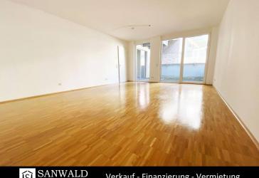 Moderne 2,5-Zimmer Wohnung mit Einbauküche und Terrasse