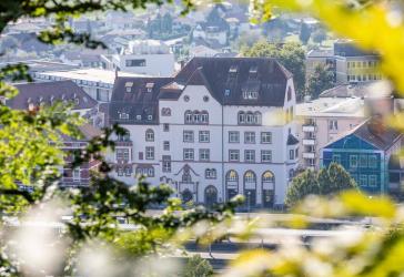 2 x (Café, Weinbar, LuxusGYM, ShowRoom) 135 m² / 265 m² - LöwenBau Waldshut-Tiengen