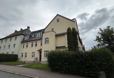 Großes MFH mit viel Potential in guter und ruhiger Lage!