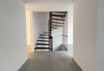 Top renovierter Wohntraum mit Retro Charme