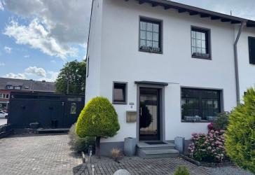 Vorschaubild Reihenendhaus