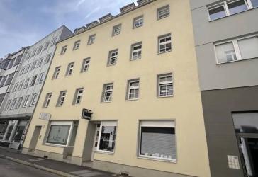 Historischer Charme trifft Moderne 3 ZKB Wohnung Stadtmitte