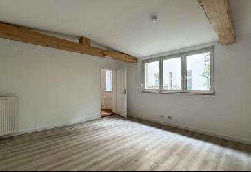 Idyllische Remisenwohnung mit eigenem Garten und Schuppen ! +Provisionsfrei+