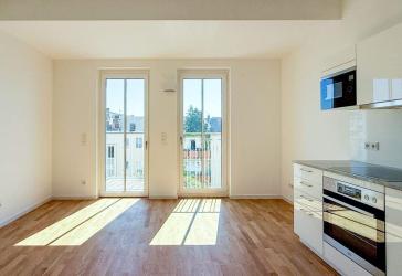 Großzügige 2-Zimmerwohnung - Balkon zum Hof und zur Vormittagssonne