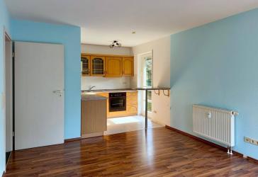 Freie 2-Raum Wohnung mit Balkon