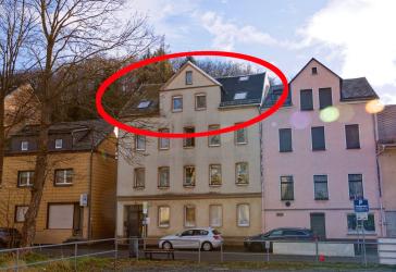 Preiswerte Maisonettewohnung mit Dachschrägen