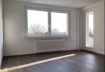 3-Zimmer Wohnung mit Balkon und Aufzug!
