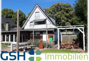 Zweifamilienhaus mit Geschichte, Charme und viel Platz zum Leben