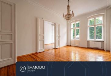 ?? Berlin Wasted Youth - helle 2 Zimmer Altbau Wohnung mit Süd Balkon am Boxhagener Platz