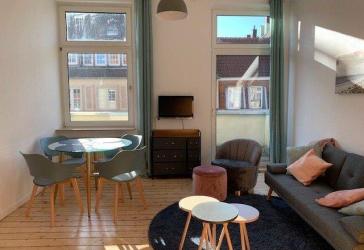 Aachen-Ost: Im Retro-Schick möbl. 3-Zi-Whng. m. Balkon