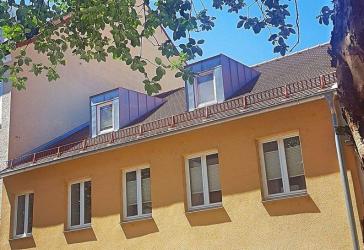 ** ALTSTADTHAUS ** mit 4 Parteien sucht neuen Eigentümer !