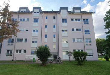 Charmante 3 -Zimmer-Wohnung mit Balkon in ruhiger Lage in Kehl