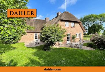 Ansprechendes Doppelhaus in idyllischer Marschrandlage (eine Haushälfte als 'Fewo' genehmigt)