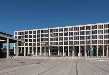 Privatbüro 14 m² Willy-Brandt-Platz | jetzt anfragen | provisionsfrei