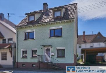 Einfamilienhaus in zentraler Lage von Burladingen!