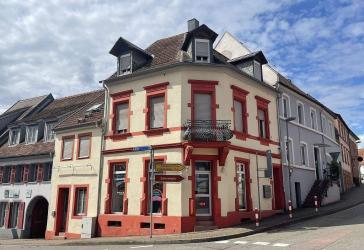 Vermietetes Wohn- und Geschäftshaus in Otterberger Altstadt