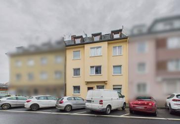 Mehrfamilienhaus mit 7 Wohnungen & teilbarer Maisonette