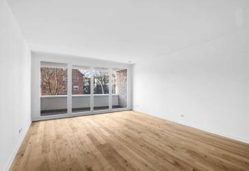 Familiengerechter Neubau mit 4 Zimmer und West-Balkon in Barmbek