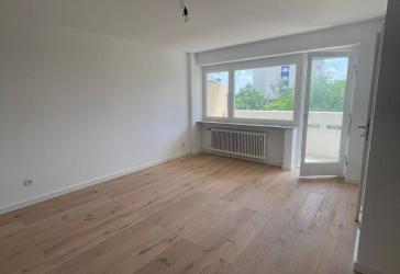 Saniertes 1-Zimmer-Single-Apartment zur Kapitalanlage oder Selbstnutzung mit Balkon