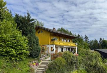 Leben, wo andere Urlaub machen - Sonnige Höhenlage mit Fernblick in Solla bei Thurmansbang!