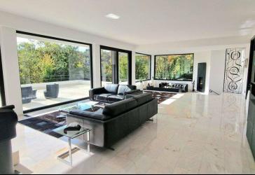 Luxusvilla in Trier - Privatverkauf ohne Provision