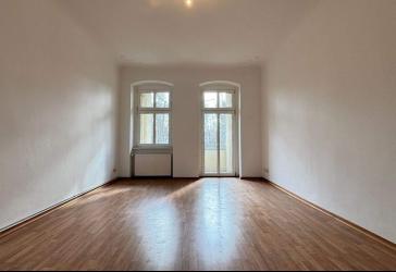Südbalkon+Provisionsfreier Verkauf einer Altbau 3-Zimmerwohnung !