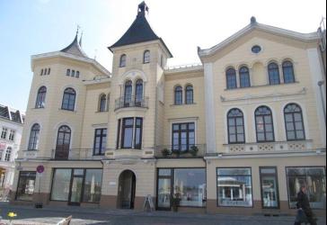 großzügige Büroeinheit ca. 234 m² mit Balkon in erstklassiger Lage am Pfaffenteich in Schwerin