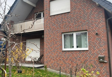 Freistehendes 2-Fam.-Haus mit Terrasse, Garten und Garage!