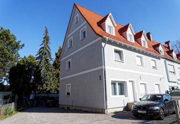 Mehrfamilienhaus mit Potenzial - 4 Wohneinheiten.