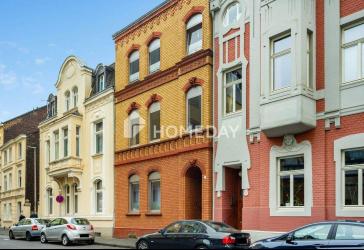 Altbau-Mehrfamilienhaus mit 6 Wohneinheiten und gemeinschaftlichem Garten