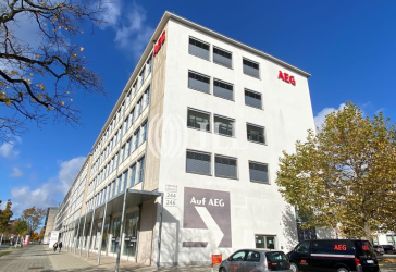 Repräsentative Bürolofts mit Sichtlage an der Fürther Straße!
