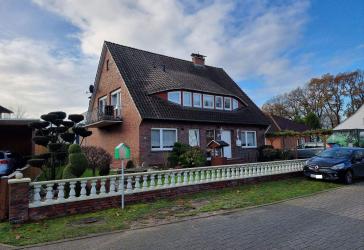 2-Familienhaus in ruhiger Lage in hervorragendem Zustand!