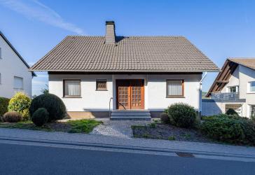 Ihr neues Zuhause mit Panoramablick und großzügigem Ausbaupotenzial bis zu 231m²