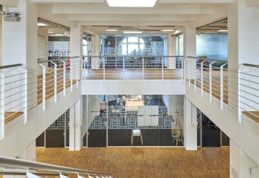 Office mit Spreeblick