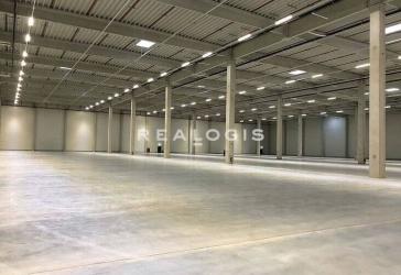 Nähe Dresden | ca. 20.000 m² Produktion & Logistik | teilbar ab 5.000 m² | Rampen