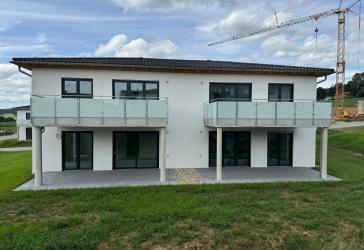 !!!Gelegenheit: 3-Zimmer-Wohnung mit 82m², 30m² Keller/Hobbyraum und Garage!!!