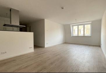 Moderne Etagenwohnung zur Miete in Dresden Neustadt - Wentzel Dr.