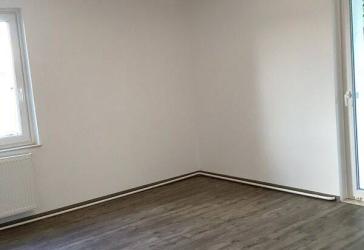 Neuer Mieter gesucht! 2,5-Zimmer-Wohnung mit Balkon