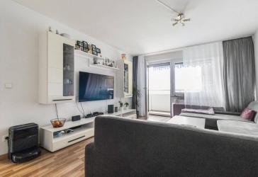 Traumhafte 3-Zimmer-Wohnung mit Fernblick in zentraler Lage