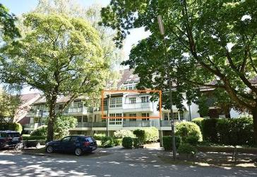 Repräsentative möblierte 2 Zi. Stadtwhg. inkl. TG am Alsterlauf in Alsterdorf! Ab sofort möglich.