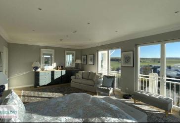 DESIGNERVILLA MIT POOL AN DER LUXEMBURGISCHEN GRENZE!
