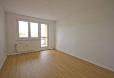 3-Raumwohnung in der 3.Etage mit Balkon.
