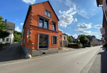 Wohn- und Geschäftshaus | ca. 130 m² Wohnfläche | ca. 70 m² Gewerbefläche | 54472 Brauneberg