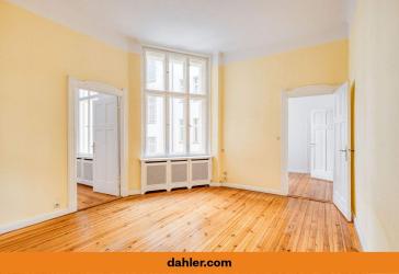 Bezugsfreie 4-Zimmer-Altbauwohnung im beliebten Güntzelkiez