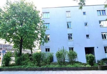 Schöne, helle 2-Zimmer-Wohnung mit Tageslichtbad und Balkon sowie Tiefgarage