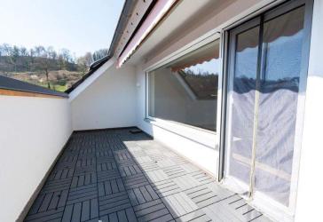 Ankommen am Dinkelberg | sanierte Maisonette mit Garten, Balkon & Raum für ein neues Lebensgefühl
