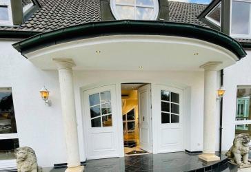Willkommen in Ihrem neuen Zuhause - traumhafte Villa provisionsfrei