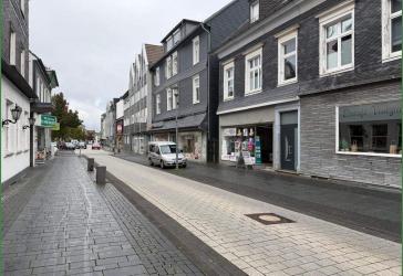 Kapitalanlage: Ladenlokal mit Wohnung in der Innenstadt von Wermelskirchen